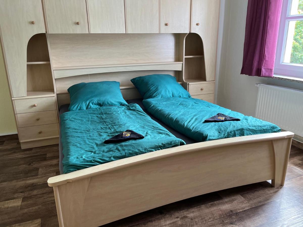 Radler Hotel Seehausen  Экстерьер фото